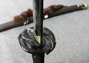 La Espada de Yangti, la Espada del Lobo Solitario, las Garras del Halcón y la Espada de Doble Filo como Arma de Utilería 103cm - Product Image 5