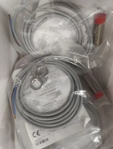 สวิตช์ตรวจจับวัตถุ LEUZE ของแท้ใหม่เอี่ยม รุ่น IS 218MM/2NO-8N0 แรงดันใช้งาน 10-30V กระแสไฟออก ≤200mA มีสินค้าในสต็อก - Product Image 3