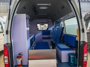Ambulance médicale Foton G7 à long châssis, à essence, adaptée aux hôpitaux, cliniques et aux transports d'urgence. - Product Image 4