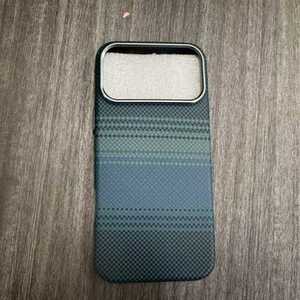 Custodia per iPhone 17 Pro Max Extra Sottile, Design di Lusso alla Moda, Cover Posteriore Personalizzata di Alta Qualità - Product Image 4