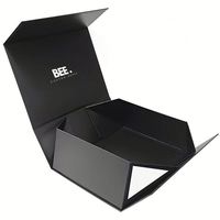 Caja de regalo magnética de lujo, Asa de cinta de embalaje, logotipo personalizado plegable, papel de cartón rígido duro, inserto de ropa negro y rosa