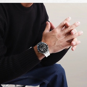 NAVIFORCE Montre de sport de luxe à quartz avec calendrier lumineux pour homme, montre-bracelet étanche en acier inoxydable, Relogio Masculino - Product Image 6