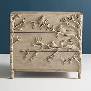 Amerikanischer rustikaler Holzschrank im Elchblatt-Design, französischer Antik-Stil, Distressed-Schrank mit Vogel- und Blumenrelief, dekorativ - Product Image 1