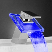 Poiqihy — robinet mitigeur de lavabo LED, eau froide et chaude, pour la salle de bain, avec LED, en verre coloré