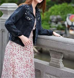 I-0464 New Fall Women Pearl Beading <b>Crop</b> <b>Denim</b> <b>Jackets</b> Women Casual Jeans Bomber <b>Jacket</b> Long Sleeve <b>Denim</b> Plus Size Coat - Product Image 6