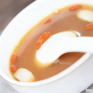 Pigeon Royal Âgé Fumé et Rôti, Viande Tendre Riche en Protéines et Minéraux, Emballage Sous Vide, Salinisé, Alimentation Saine et Nutritive de Qualité Supérieure - Product Image 3