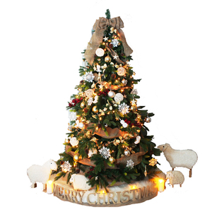 ต้นคริสต์มาสขนาดใหญ่พร้อมไฟ LED ทำจากพีวีซี PE ตกแต่งวันหยุดต้นคริสต์มาสขนาดใหญ่ - Product Image 1