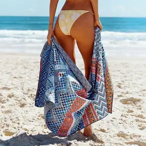 Huiyi Hot Sale Ecofriendly Large Striped Beach Towel Good Price Of New Product 2024 Beach Towels Custom Logo