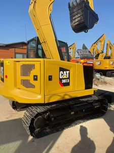 Excavatrice sur chenilles à bas prix en stock, forte polyvalence, 7,5 tonnes, faible consommation de carburant, excavatrice hydraulique CAT 307.5 d'occasion - Product Image 4