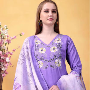 Ropa informal de diseñador moderno para mujer SimpleKurtis Organza seda estampado de flores Dupatta Set Party-Worthy Indian Salwar Kameez Suit - Product Image 1