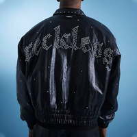 Blouson bomber personnalisé en cuir PU coupe-vent à motif uni avec fermeture éclair ornée de strass, logo personnalisé et délai de livraison d'échantillon de 7 jours pour hommes