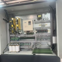 Torno CNC Horizontal de Cama Plana de Alta Precisión y Gran Capacidad CK61125E para el Procesamiento de Ejes Metálicos Grandes en Maquinaria Energética