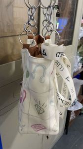 Sac à bandoulière grande capacité pour femme de haute qualité, tendance, avec chaîne, imprimé intégral et fermeture éclair - Product Image 4