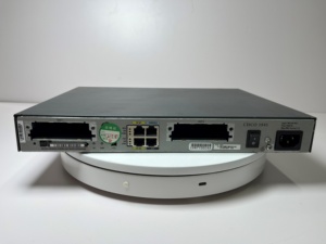 Sử dụng C I S C O <span class=keywords><strong>1841</strong></span> <span class=keywords><strong>Router</strong></span> 1800 loạt <span class=keywords><strong>Router</strong></span> - Product Image 4
