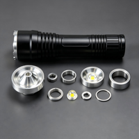 Boîtier de lampe torche miniature en aluminium 6061 usiné CNC, corps de torche EDC pour extérieur, pièces métalliques personnalisées