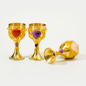<span class=keywords><strong>Calice</strong></span> in Ottone con Cuore Intarsiato in <span class=keywords><strong>Cristallo</strong></span> Naturale e Foglia Dorata per Rituali, Decorazione Domestica, Regalo Spirituale - Product Image 6