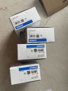 ใหม่และเป็นของแท้ 100% สวิตช์โฟโตอิเล็กทริค Omron รุ่น E3C-VS3R - Product Image 1