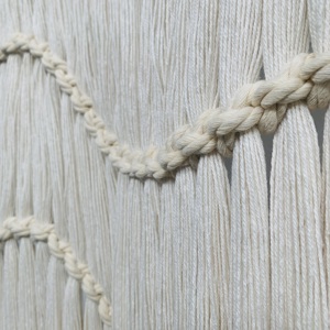 <span class=keywords><strong>Tapisserie</strong></span> <span class=keywords><strong>murale</strong></span> en macramé style vague bohème moderne avec franges douces, décorations <span class=keywords><strong>pour</strong></span> une maison chaleureuse - Product Image 4