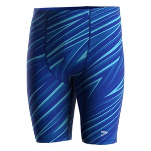 Traje de Baño PRO para Hombre con Tela Resistente al Cloro, Corte Aerodinámico y Fricción Mínima para un Rendimiento Óptimo en el Natación - Product Image 1