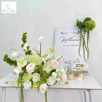 Boule de fleurs artificielles réalistes rose, verte et blanche en gros pour la décoration de scène de mariage, allée et centres de table d'événements