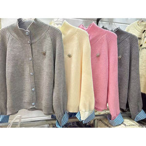 Suéter de Punto con Cuello Alto a Media Altura y Diseño de Parches que Rejuvenece, Cárdigan para Mujer, Estilo Nuevo de Invierno, Suéter Versátil de Moda - Product Image 5