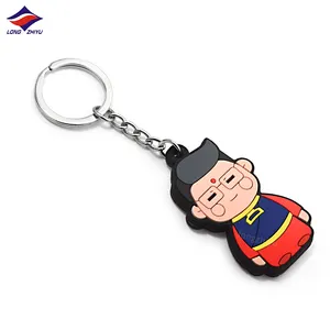 Longzhiyu 17 Anos Fabricante Bonito Masculino 2D Personagem Chaveiro PVC Macio Keychain com Custom Made Design Anel Chave De Borracha