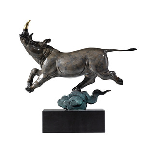 Ornement Rhinocéros Volant en Laiton, Artisanat en Cuivre, Décoration Feng Shui, Pièce Décorative Nouvelle Tendance Chinoise pour la Maison, le Salon et l'Entrée - Product Image 5