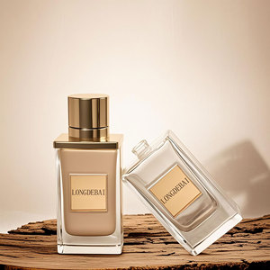 Flacon de parfum carré au design unique, flacon de parfum de 80 ml, flacons de parfum vides transparents avec bouchon magnétique - Product Image 2