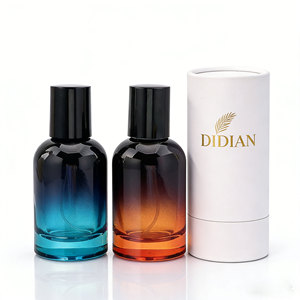 Venta al por mayor <span class=keywords><strong>de</strong></span> fábrica: Botella <span class=keywords><strong>de</strong></span> <span class=keywords><strong>perfume</strong></span> <span class=keywords><strong>de</strong></span> lujo ámbar esmerilado con pulverizador <span class=keywords><strong>de</strong></span> niebla fina y cuello crimpado, 30ml, 50ml, 100ml, con caja cilíndrica <span class=keywords><strong>de</strong></span> embalaje. - Product Image 6