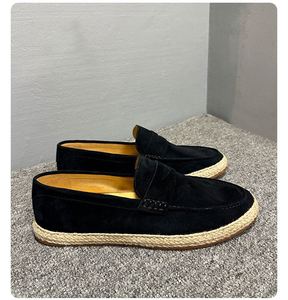 Mocassins Penny pour Hommes en Daim Taupe Faits Main, Décontractés, à Enfiler, avec Boucle, Tige en Cuir Véritable, Confortables, Semelle Intermédiaire en Caoutchouc Antidérapante 3D - Product Image 5