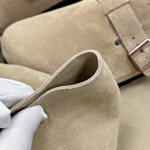 <span class=keywords><strong>Mules</strong></span> et sabots en daim pour hommes avec logo personnalisé, semelle intérieure en liège et semelle extérieure en caoutchouc, chaussures plates à semelle épaisse - Product Image 2