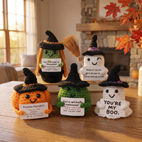 Ensemble de poupées sorcières au crochet faites à la main, poupée amigurumi citrouille d'Halloween au crochet, décoration sorcière positive au crochet