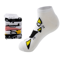 Chaussettes courtes pas cher femmes en gros acheter un nouveau design motif mignon chaussettes d'été pour les filles quotidien
