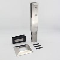 Rampe d'escalier moderne DETECH en verre noir mat avec tige en acier inoxydable, protection UV, résistante à la rouille et à l'eau, pour villa