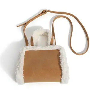 Faux Fur Tote Bag New Trendy large Capacity Tote Bag winter women suede fabric hand shoudle bag