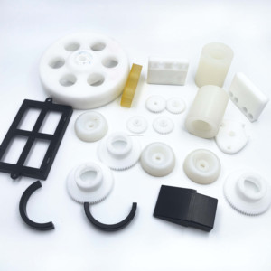 Piezas de mecanizado de nailon <span class=keywords><strong>PE</strong></span> de alta precisión, manga de engranaje resistente al desgaste, almohadilla de barra cuadrada, hoja de moldeo por inyección, accesorios de tubería, alambre EDM - Product Image 1