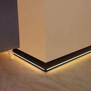 <span class=keywords><strong>Prix</strong></span> de gros Plinthe LED Canal Aluminium Personnalisé Noir PC Couverture Home Design Décoration murale Plinthe Éclairage - Product Image 3