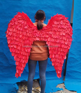 Accessoires de <span class=keywords><strong>mariage</strong></span> balançoire Cosplay Costume Performance ange d'autruche naturelle ailes de plumes violettes <span class=keywords><strong>pour</strong></span> adultes photographies de <span class=keywords><strong>mariage</strong></span> - Product Image 4