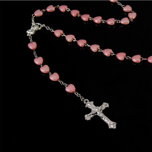 Collier <span class=keywords><strong>de</strong></span> perles <span class=keywords><strong>de</strong></span> prière personnalisé à la mode Collier <span class=keywords><strong>de</strong></span> perles cœur <span class=keywords><strong>rose</strong></span> Vierge <span class=keywords><strong>Marie</strong></span> Collier <span class=keywords><strong>de</strong></span> pendentifs croix Bijoux pour femmes - Product Image 3