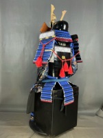 Otantik Samuray Zırhı Ejderha Oymalı Kabuto Miğferi Tam Menpo ve Tüm Vücut Koruyucuları Yetişkinler İçin Giyilebilir Dekoratif ve Performans Amaçlı