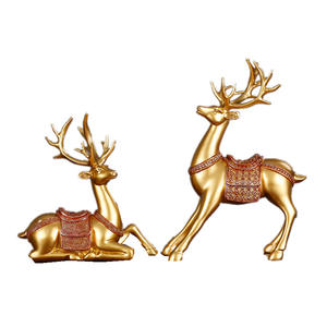 Fabricante Mayorista de Adornos Decorativos para Sala de Estar, Mueble de TV Artístico de Resina Epoxi con Diseño de Alce Estilo Europeo - Product Image 5