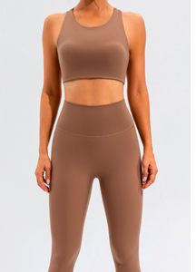 2025 su misura caldo reggiseno atletico <span class=keywords><strong>Sexy</strong></span> antiurto sport Yoga reggiseno ragazze palestra Fitness indossare reggiseno Top Logo personalizzato vestiti per ragazza - Product Image 5