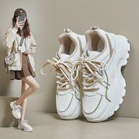 Chaussures à semelle souple respirantes Chaussures décontractées de luxe pour femmes Sneakers de haute qualité Couleur simple Chaussures de sport