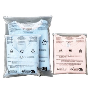 Bolsa Transparente Apilable de PE con Cierre, Bolsa para Empacar Ropa, Bolsa de Plástico a Prueba de Polvo - Product Image 1