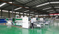 Machine de fraisage CNC robuste avec changeur d'outils automatique (ATC) pour le bois, machine de nesting pour meubles avec étiquetage automatique