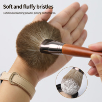 Luxuriöser Hochwertiger Ultra-weicher Fuchshaar-Pinsel mit Naturholzgriff, Langlebig und Verstärkt, Großer Make-up-Pinsel für Puder, Rouge und Bronzer