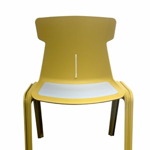 Silla de Oficina Henmei Amarilla con Respaldo para Uso en Oficina - Product Image 1