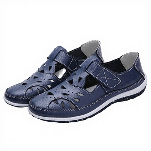 Sandalias de cuero cerradas de nuevo estilo para mujer, verano 2026, estilo romano, transpirables, informales, con suela de TPR, huecas, para playa - Product Image 3