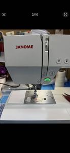 Nouvelle <span class=keywords><strong>machine</strong></span> à coudre domestique informatisée Janome DC7100 avec 100 points - Tout-en-un pour le <span class=keywords><strong>patchwork</strong></span> et la couture à domicile - Product Image 2