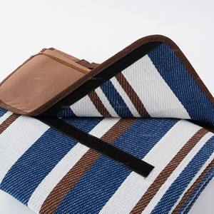 Draagbare Acryl Camping Deken Western Picknick <span class=keywords><strong>Mat</strong></span> Waterdichte Custom Picknick Deken Peva Achtergrond Strand Tapijt Met Zak - Product Image 4